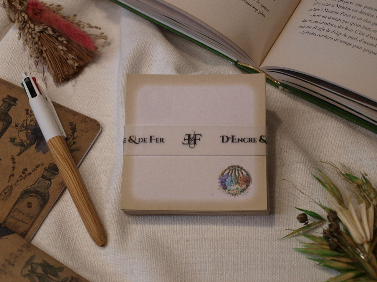 Bloc-Notes libre 9x9 - Feuilles d'herboriste